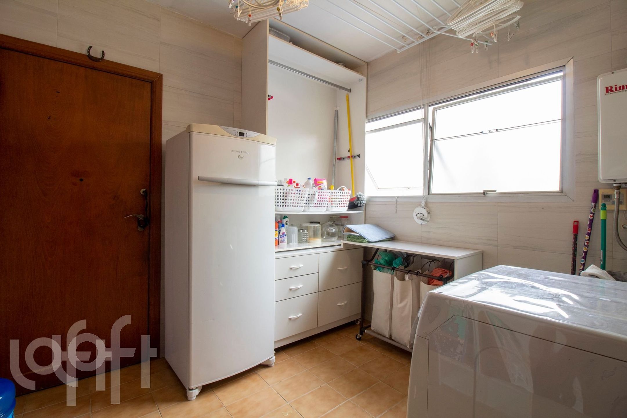 Apartamento à venda com 4 quartos, 196m² - Foto 34