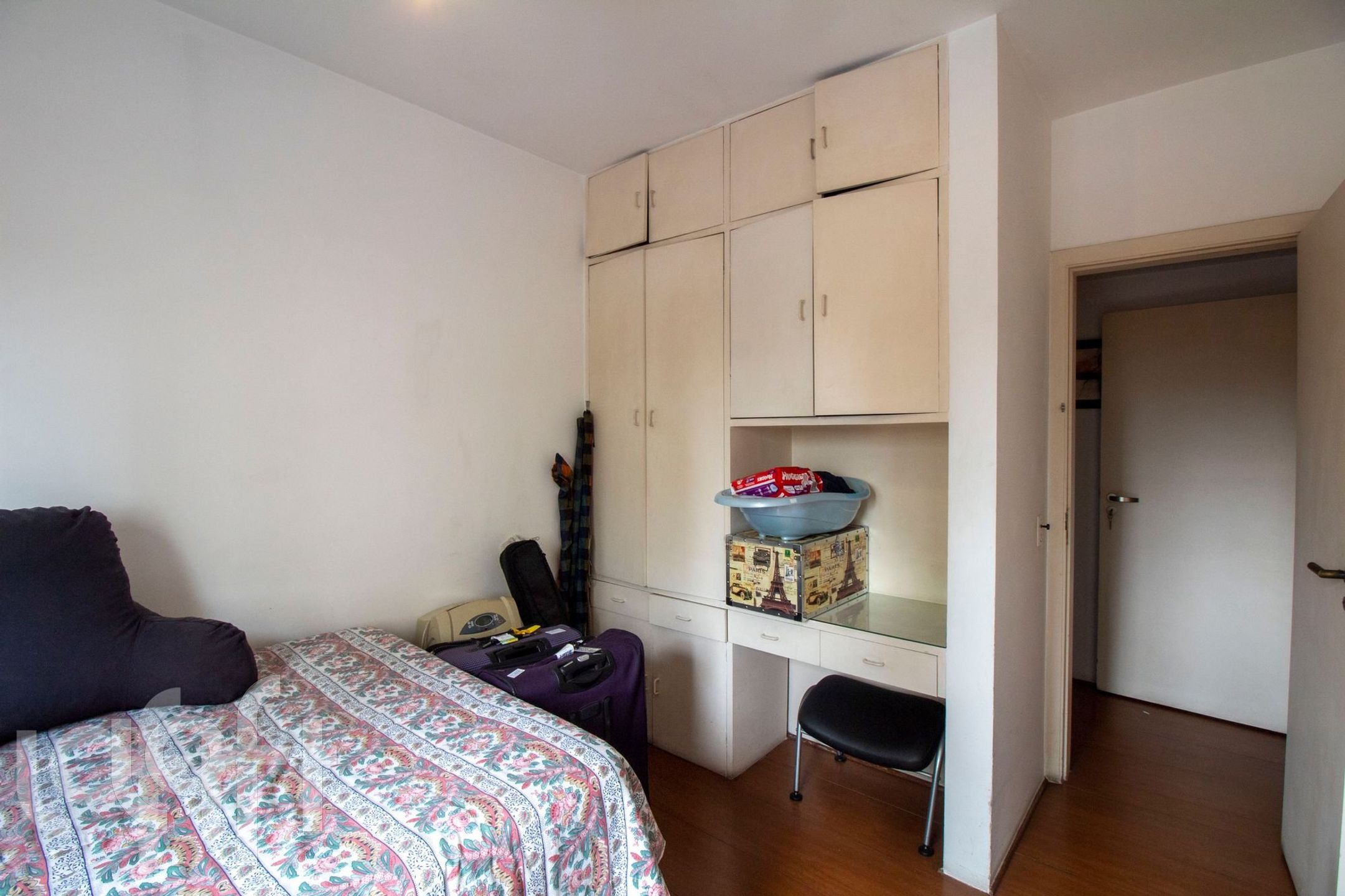 Apartamento à venda com 4 quartos, 196m² - Foto 15