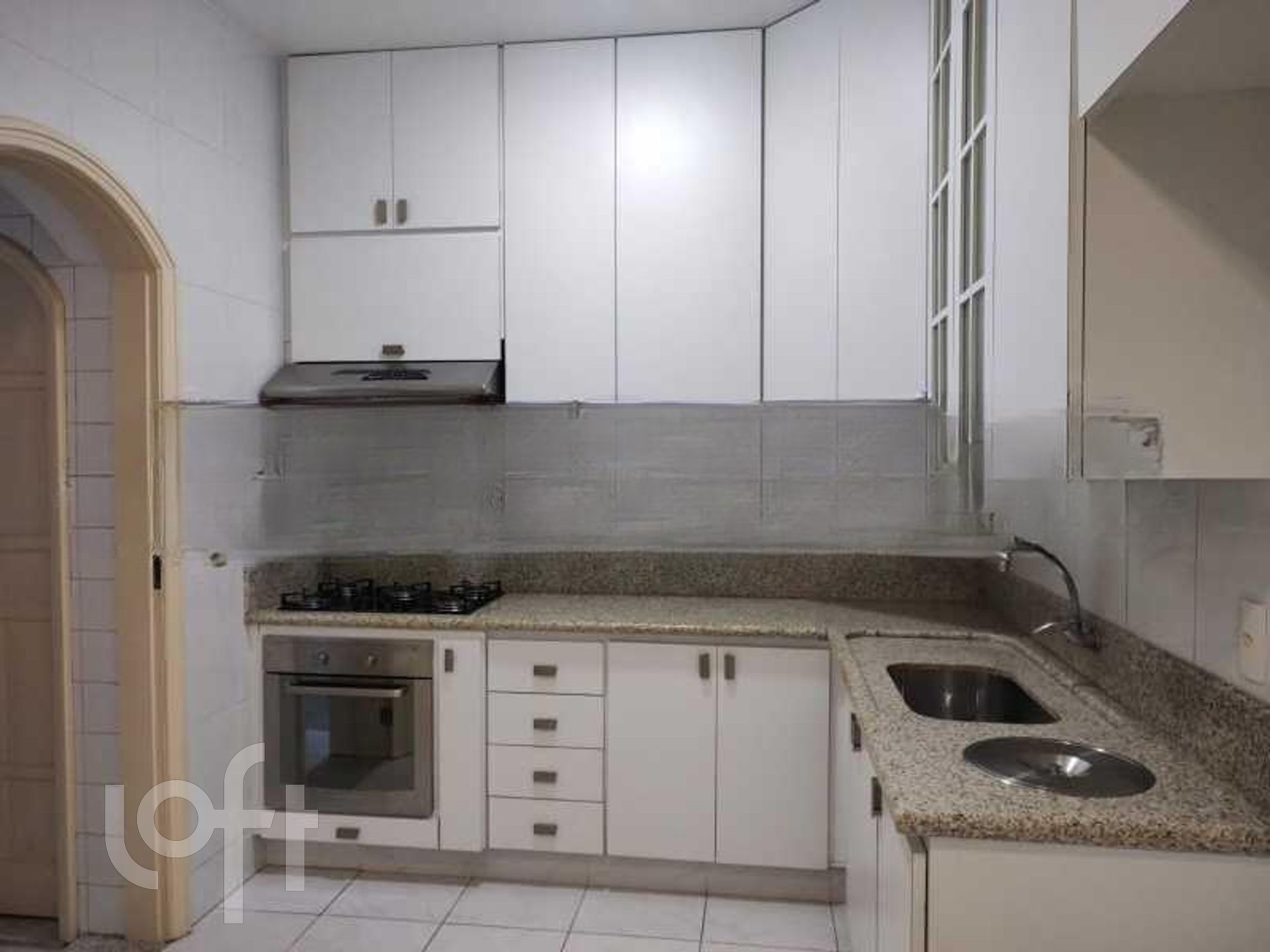 Casa à venda com 1 quarto, 110m² - Foto 10