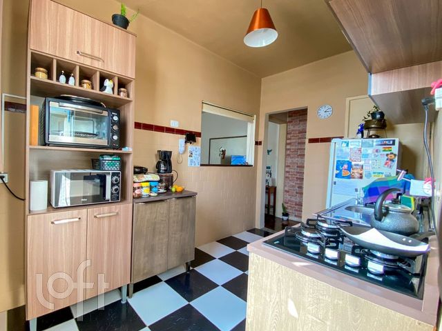 Apartamento com 74m², 2 dormitórios, Rio Branco em Porto Alegre