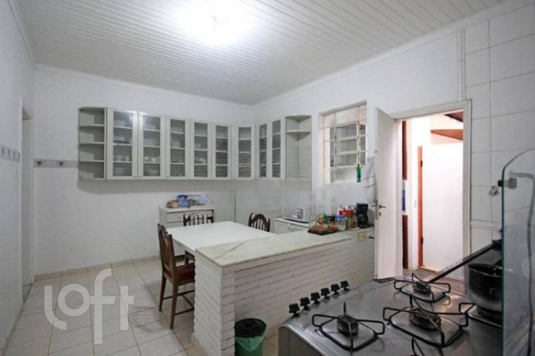 Casa à venda com 3 quartos, 300m² - Foto 6