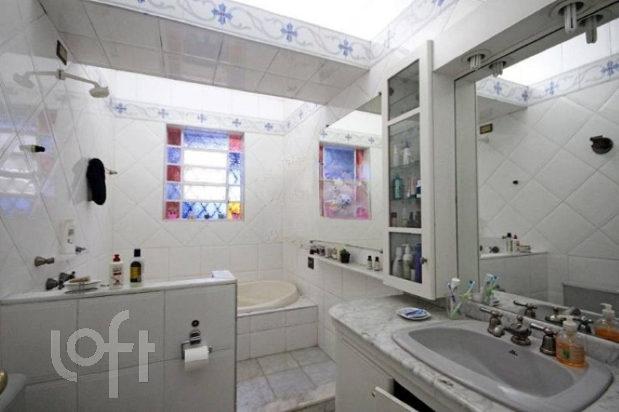 Casa à venda com 3 quartos, 300m² - Foto 9