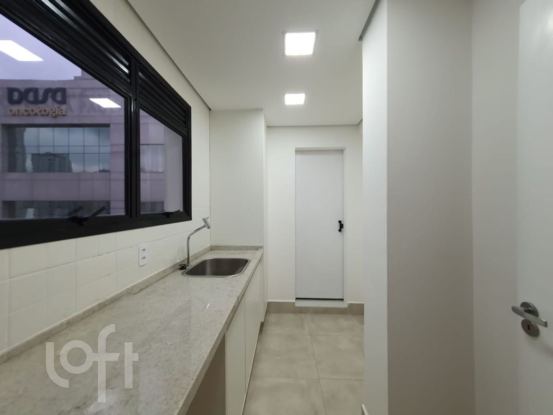 Apartamento à venda com 3 quartos, 170m² - Foto 12