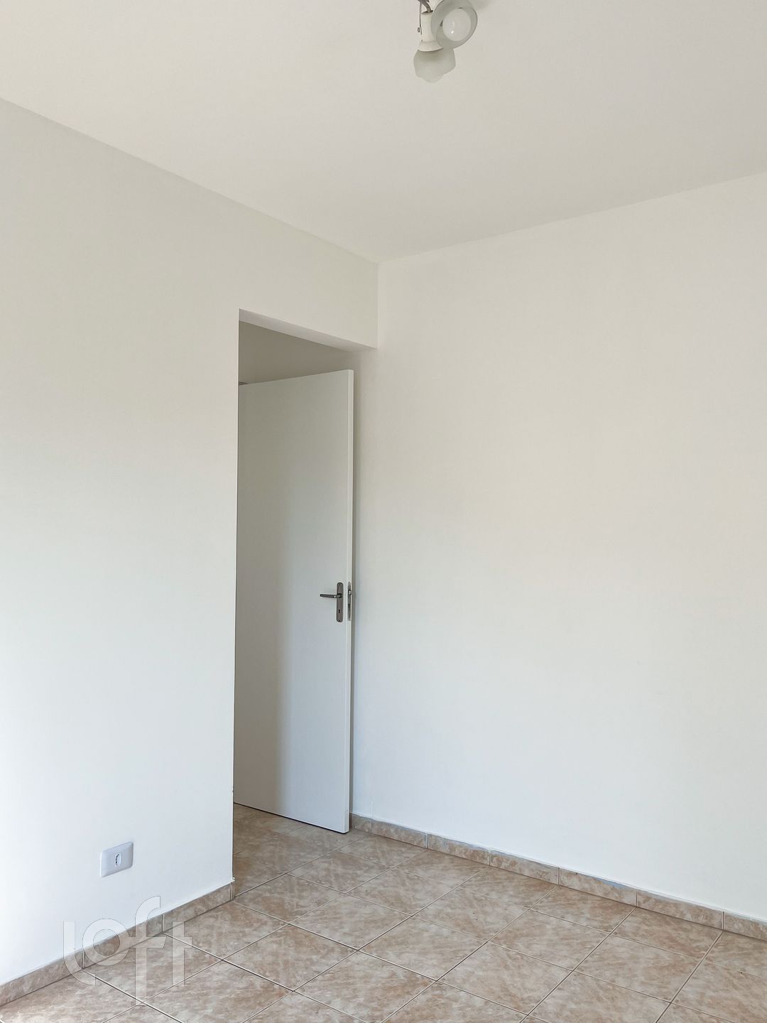 Apartamento à venda com 2 quartos, 55m² - Foto 17