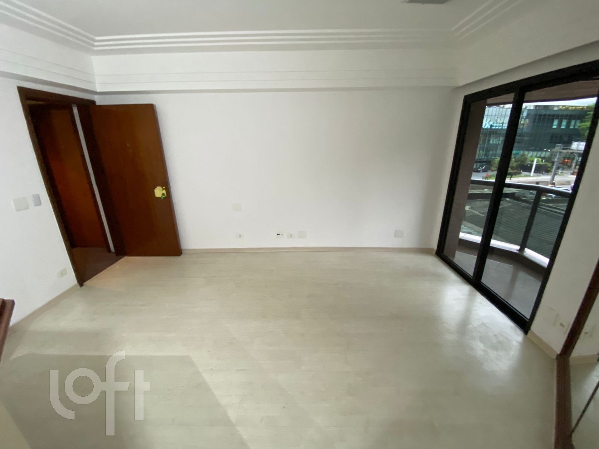 Apartamento à venda com 1 quarto, 40m² - Foto 1