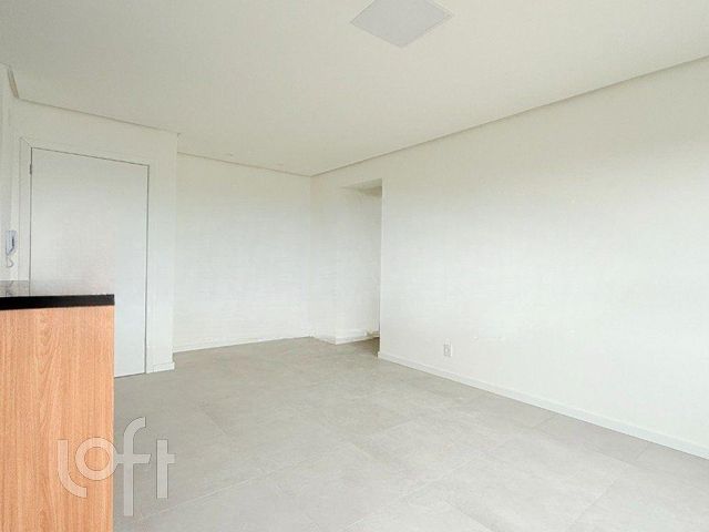 Apartamento com 76m², 3 dormitórios, 1 suíte, 2 vagas, Vila Ipiranga em Porto Alegre