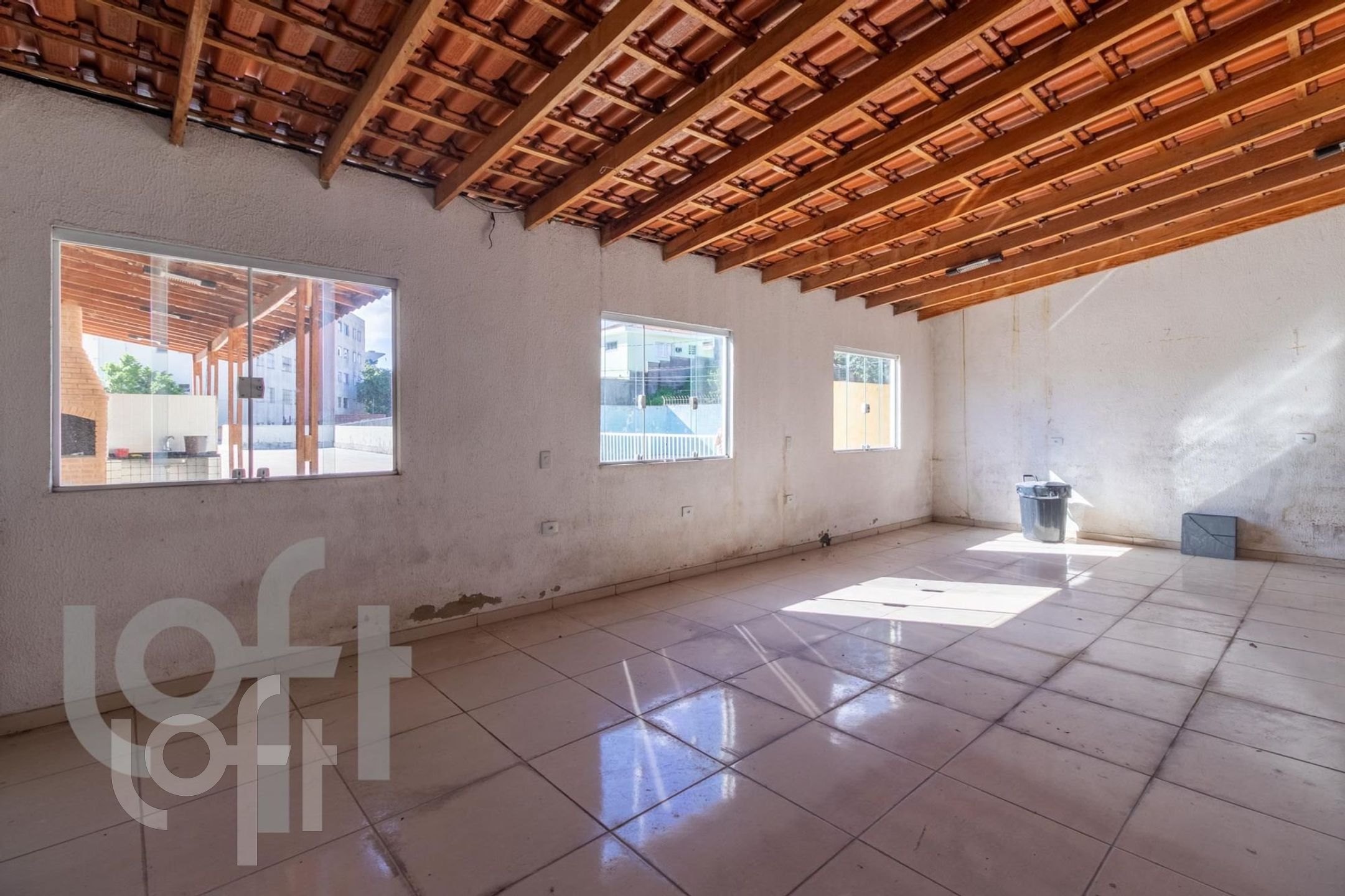 Apartamento à venda com 2 quartos, 60m² - Foto 3