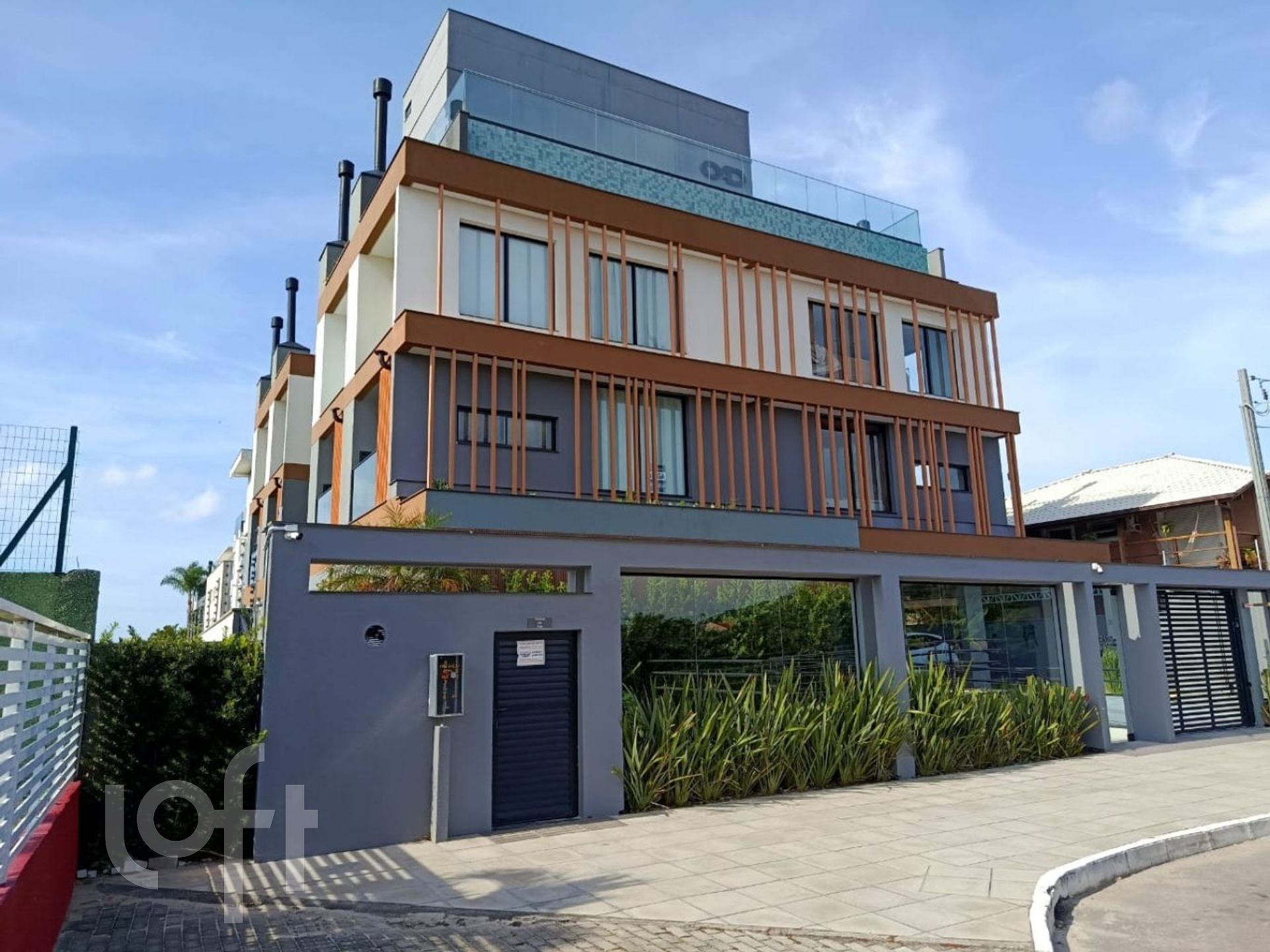 Apartamento à venda em Lagoa Pequena com 46 m², 1 quarto, 1 suíte, 1 vaga