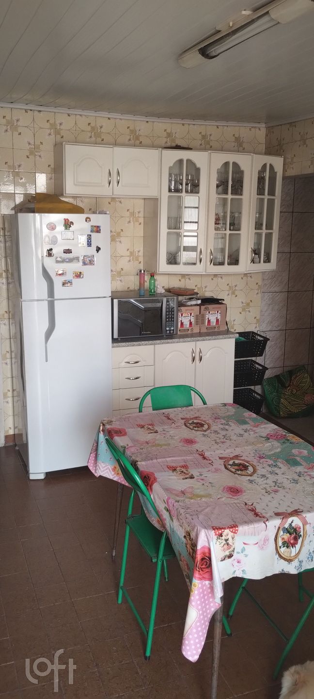 Casa à venda com 5 quartos, 100m² - Foto 2