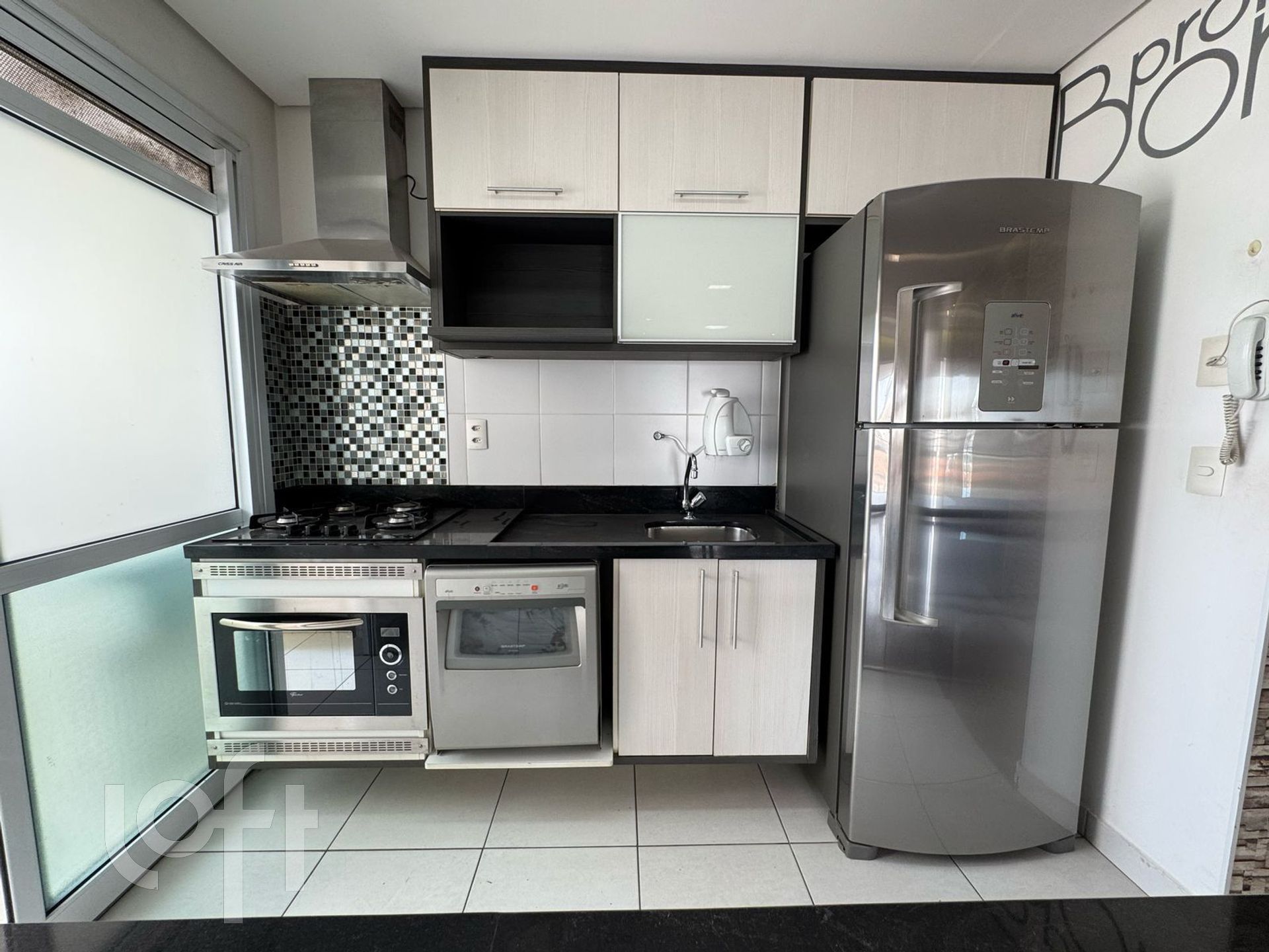 Apartamento à venda com 3 quartos, 81m² - Foto 3