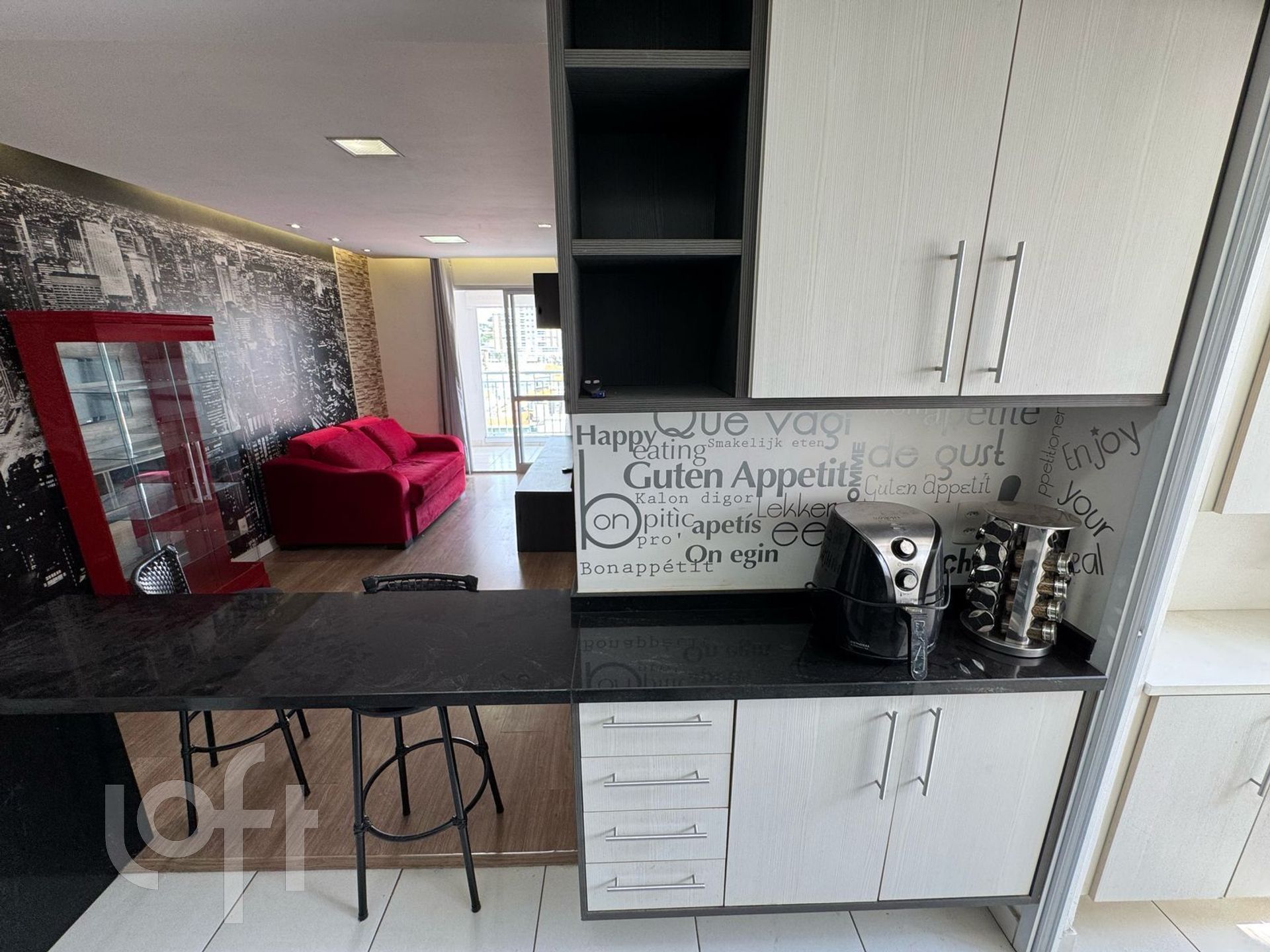 Apartamento à venda com 3 quartos, 81m² - Foto 4