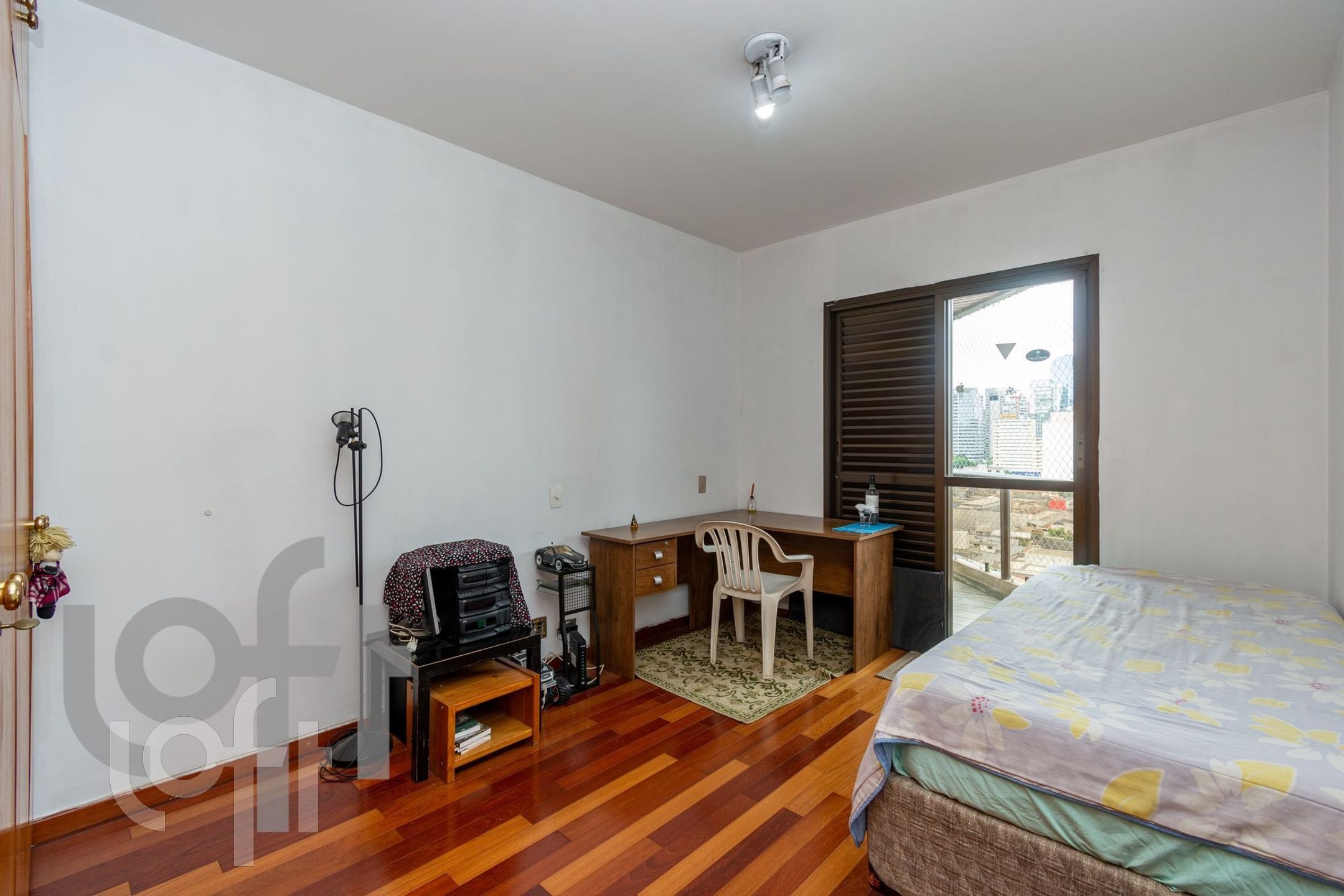 Apartamento à venda com 3 quartos, 151m² - Foto 5