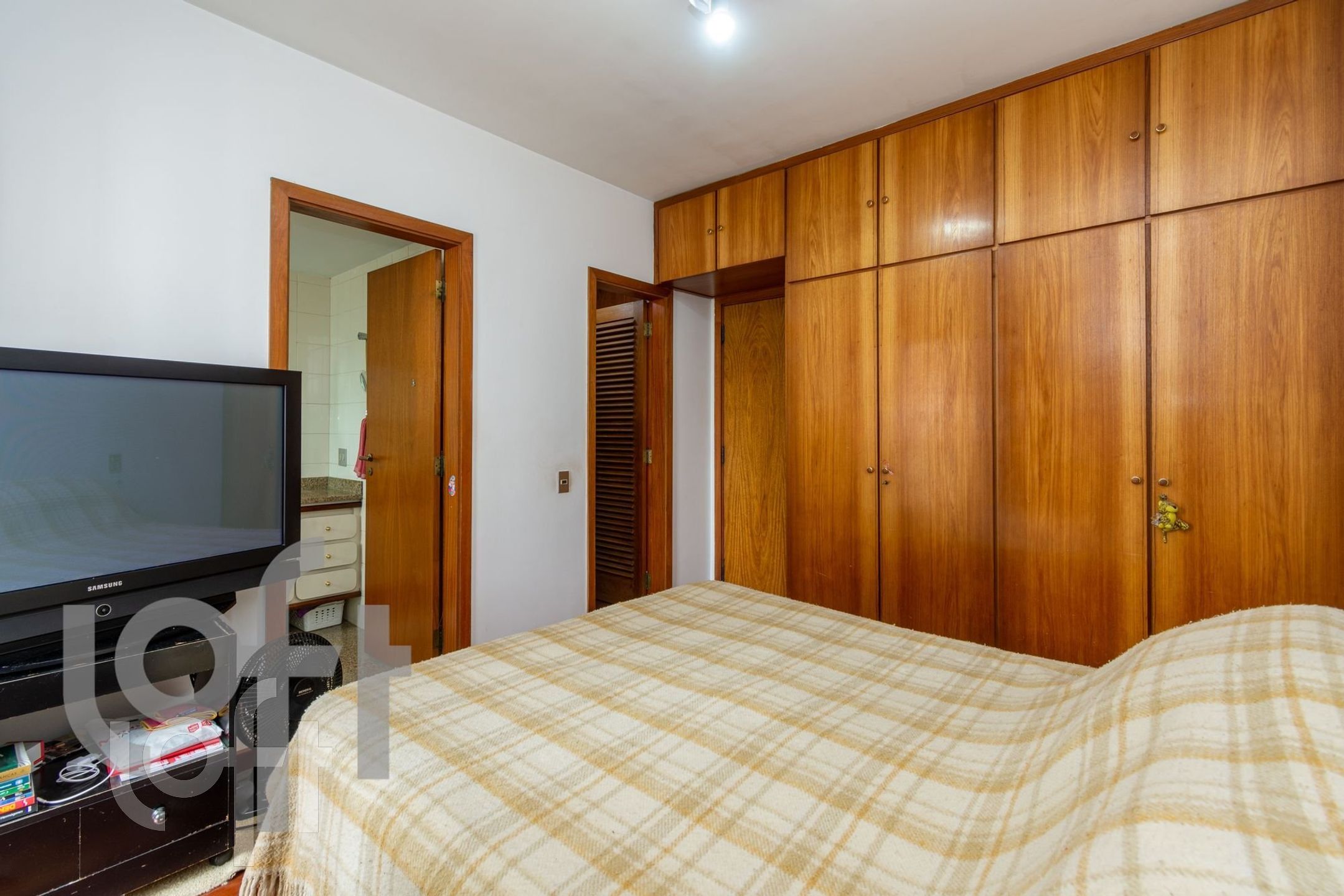 Apartamento à venda com 3 quartos, 151m² - Foto 9