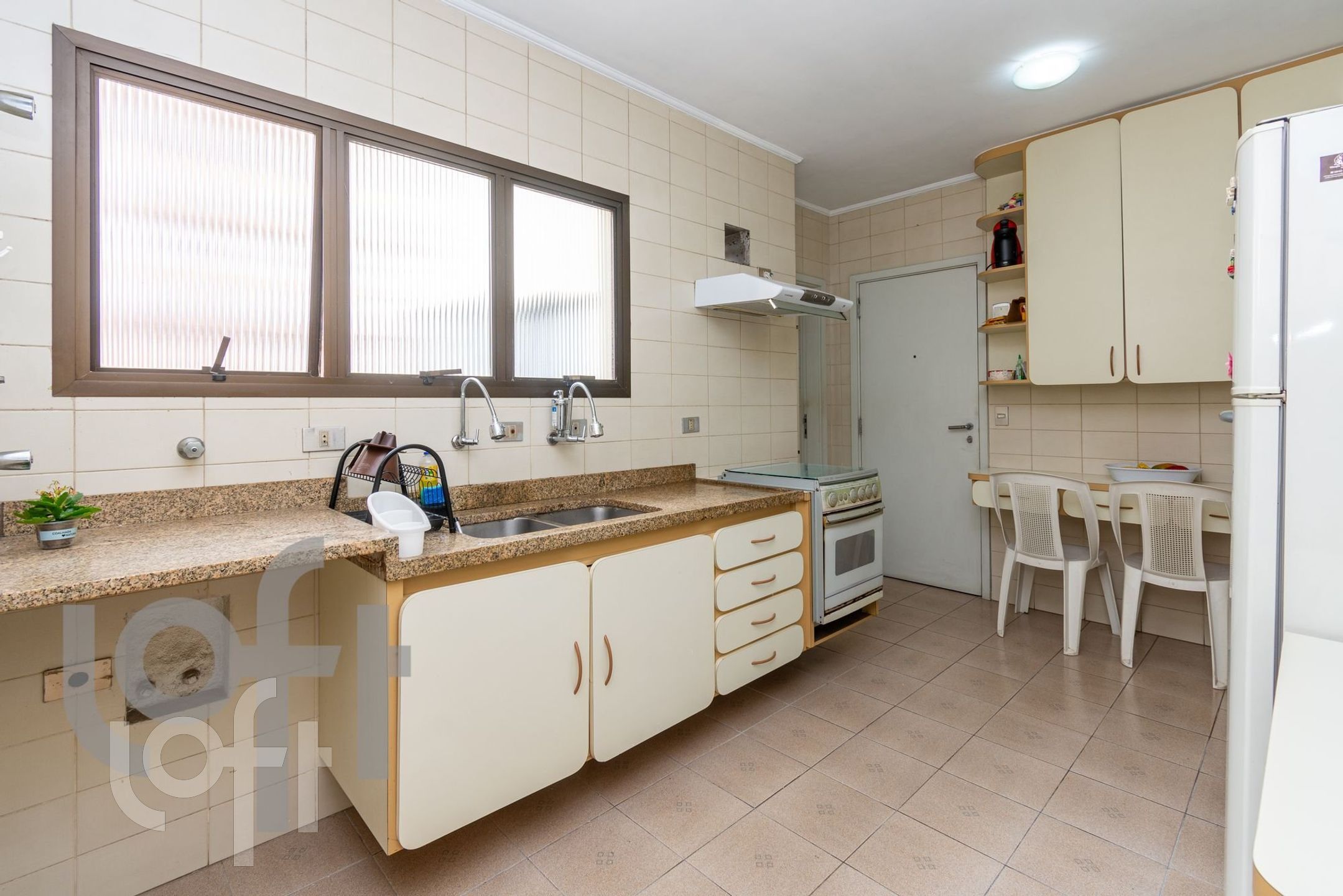 Apartamento à venda com 3 quartos, 151m² - Foto 22