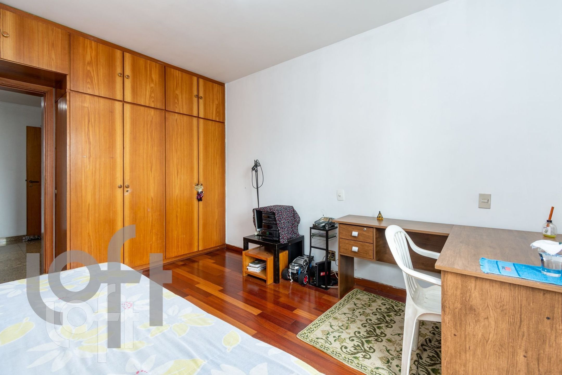 Apartamento à venda com 3 quartos, 151m² - Foto 3