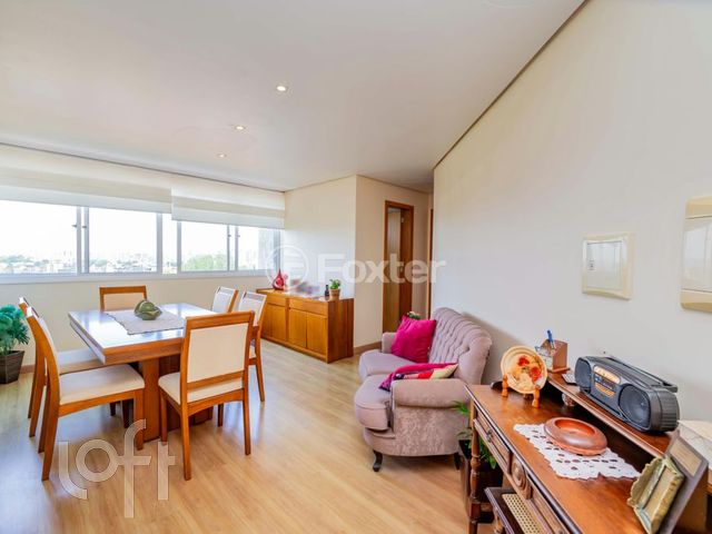 Apartamento com 70m², 2 dormitórios, 1 suíte, 1 vaga, Cristo Redentor em Porto Alegre