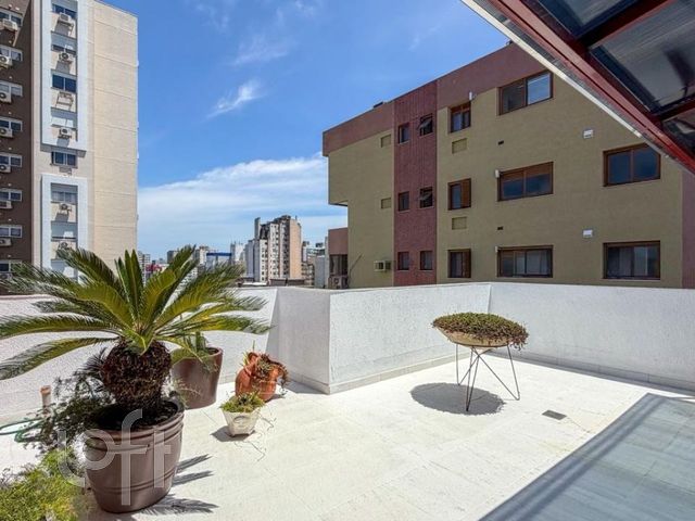 Apartamento com 158m², 2 dormitórios, 1 suíte, 2 vagas, Bom Fim em Porto Alegre