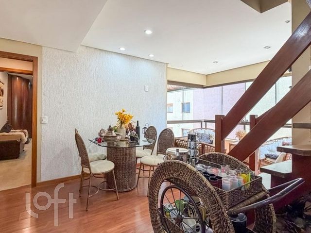 Apartamento com 158m², 2 dormitórios, 1 suíte, 2 vagas, Bom Fim em Porto Alegre