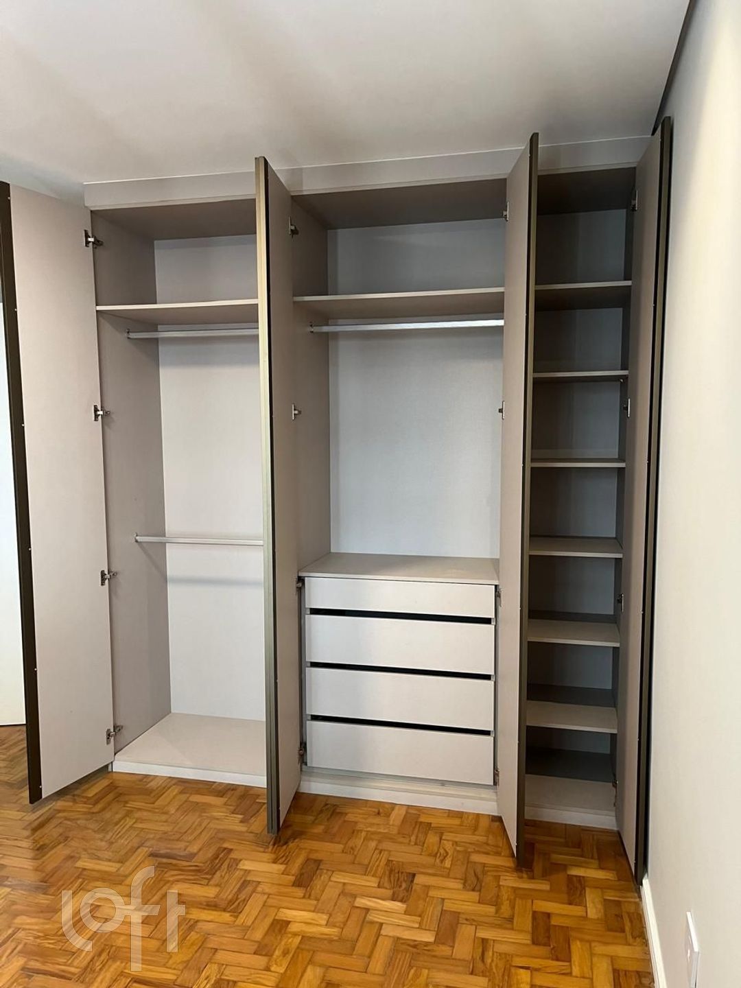 Apartamento à venda com 1 quarto, 50m² - Foto 10