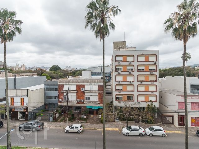 Apartamento com 117m², 2 dormitórios, 1 suíte, Menino Deus em Porto Alegre