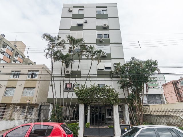 Apartamento com 117m², 2 dormitórios, 1 suíte, Menino Deus em Porto Alegre