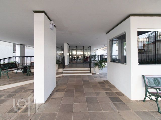 Apartamento com 117m², 2 dormitórios, 1 suíte, Menino Deus em Porto Alegre