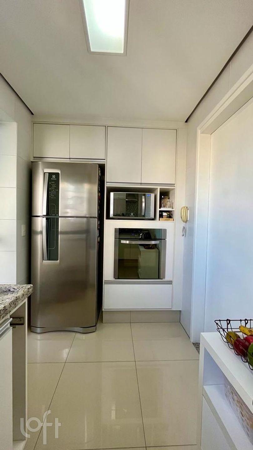 Apartamento à venda com 3 quartos, 82m² - Foto 9