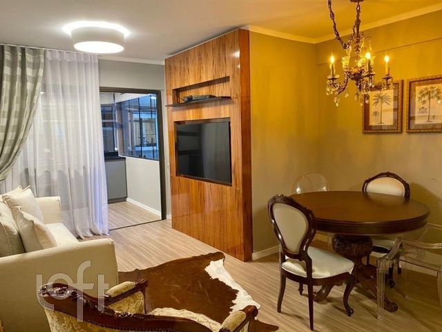 Apartamento com 86m², 2 dormitórios, 1 suíte, 1 vaga, Bom Fim em Porto Alegre