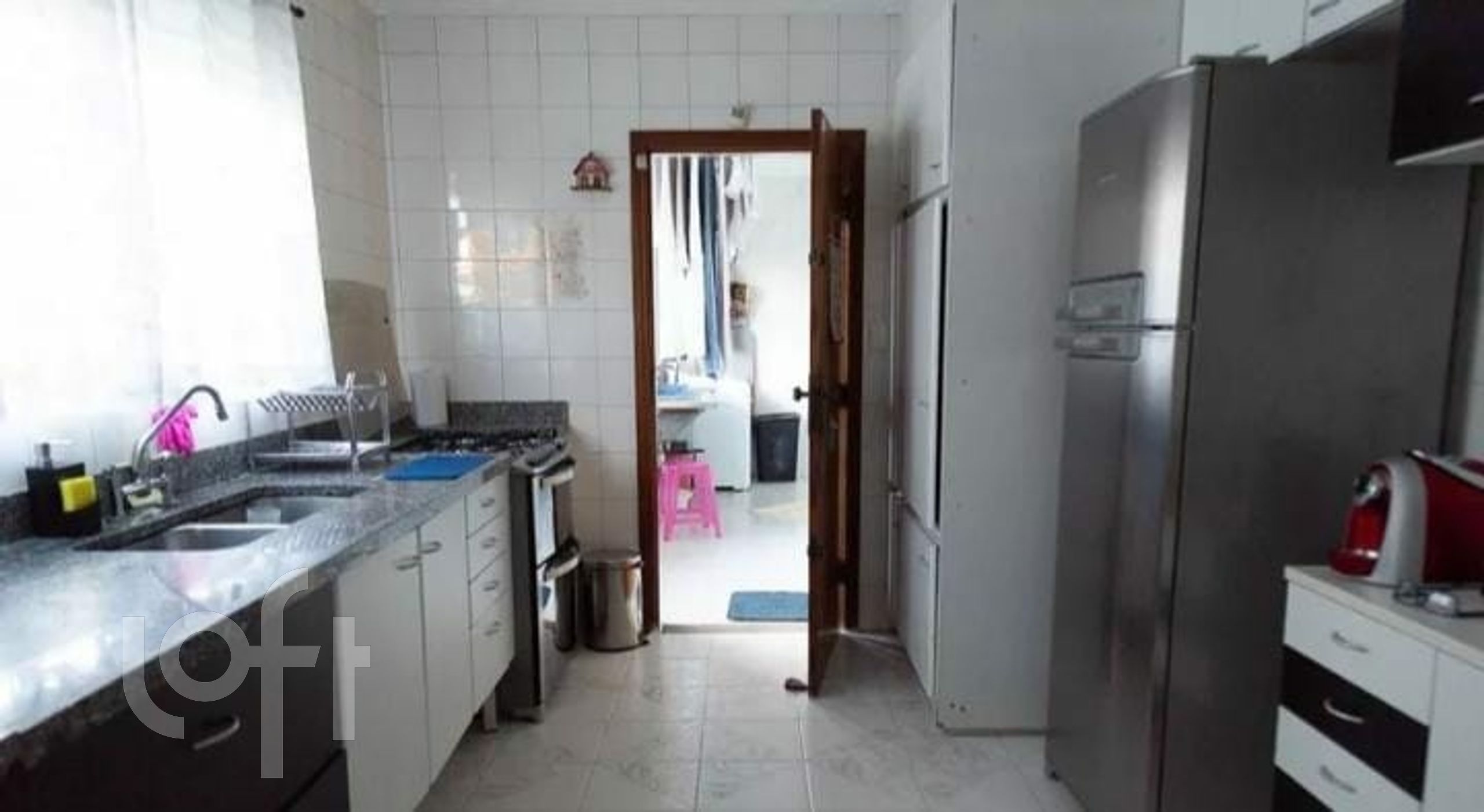 Casa à venda com 3 quartos, 240m² - Foto 10