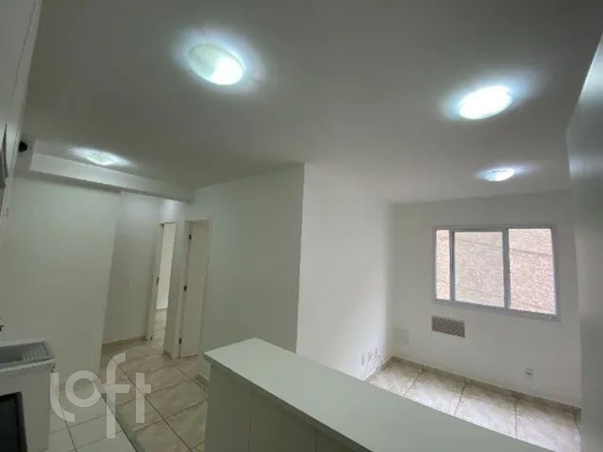 Apartamento à venda com 2 quartos, 40m² - Foto 2