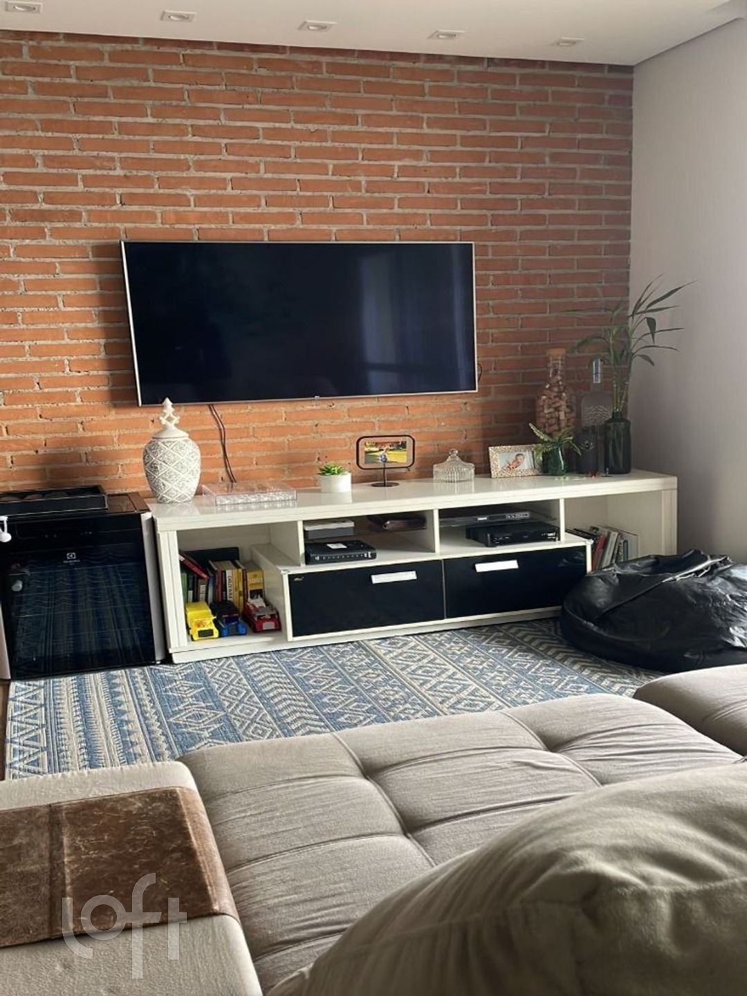 Apartamento à venda com 2 quartos, 83m² - Foto 10