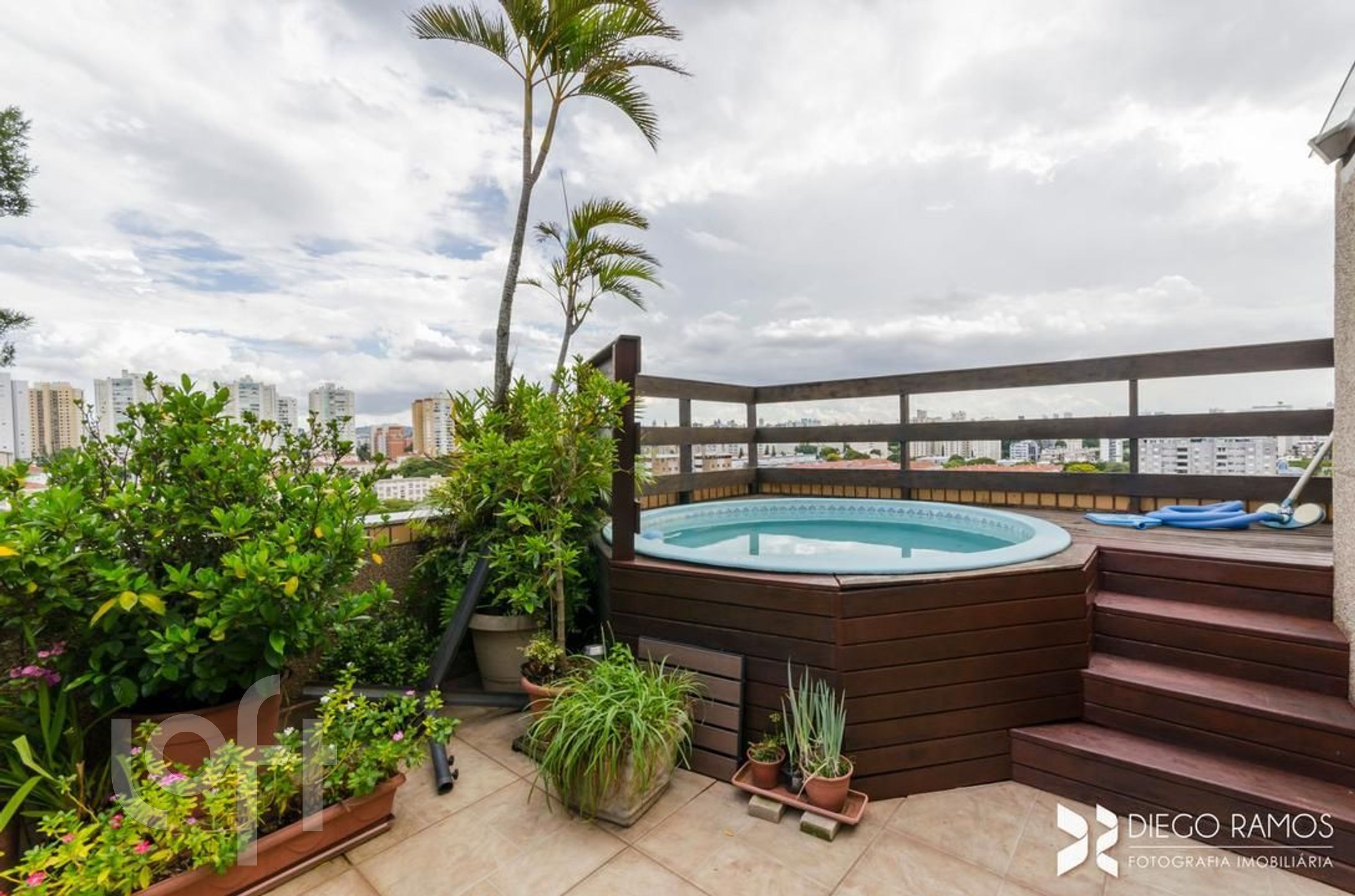 Apartamento com 156m², 2 dormitórios, 1 suíte, 2 vagas, Cristo Redentor em Porto Alegre