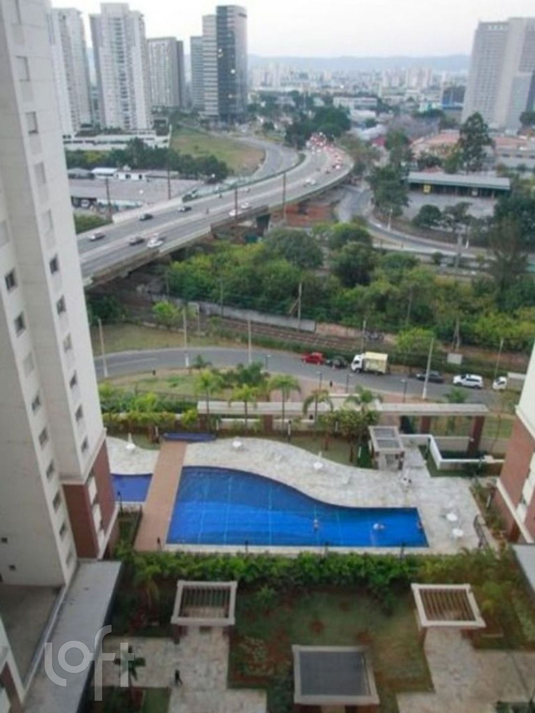 Apartamento à venda com 3 quartos, 168m² - Foto 10