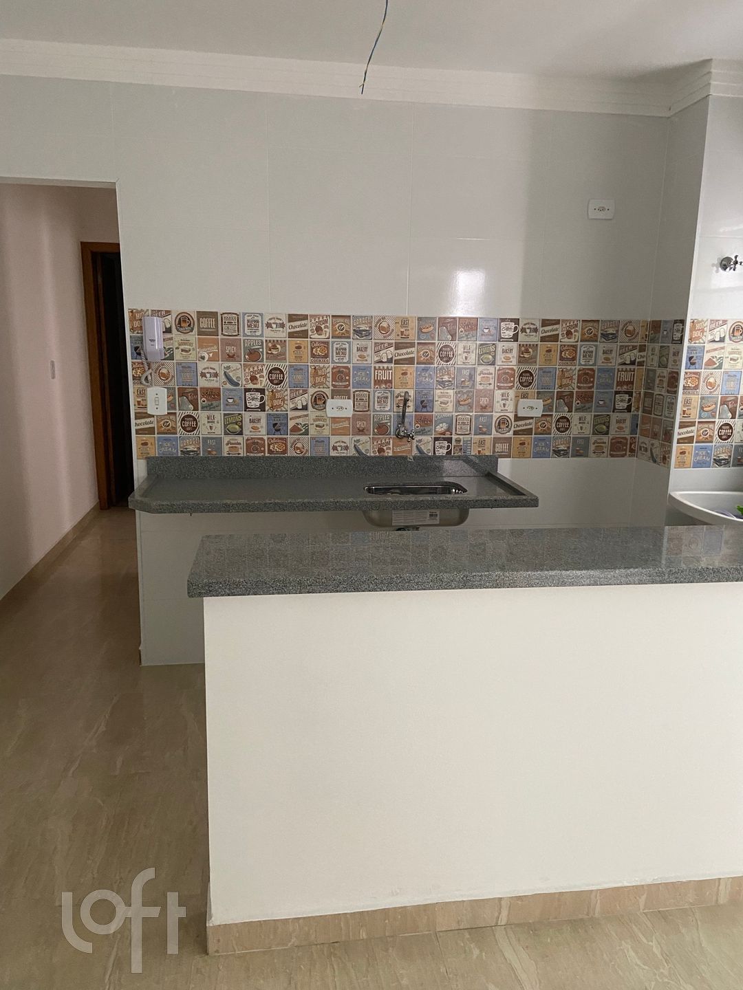 Apartamento à venda com 2 quartos, 40m² - Foto 4