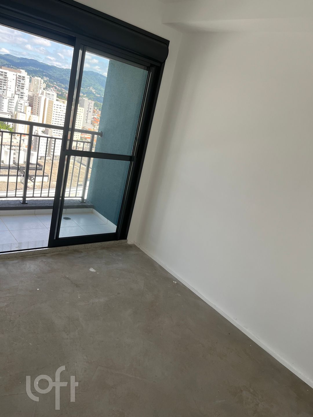 Apartamento à venda com 2 quartos, 79m² - Foto 3