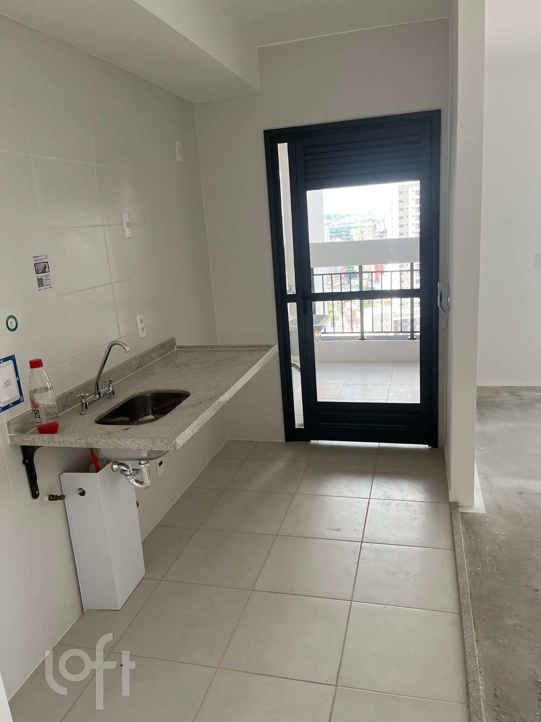 Apartamento à venda com 2 quartos, 79m² - Foto 4