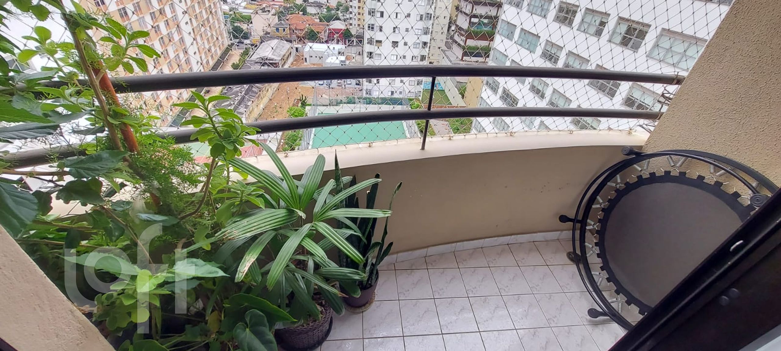 Apartamento à venda com 2 quartos, 62m² - Foto 7