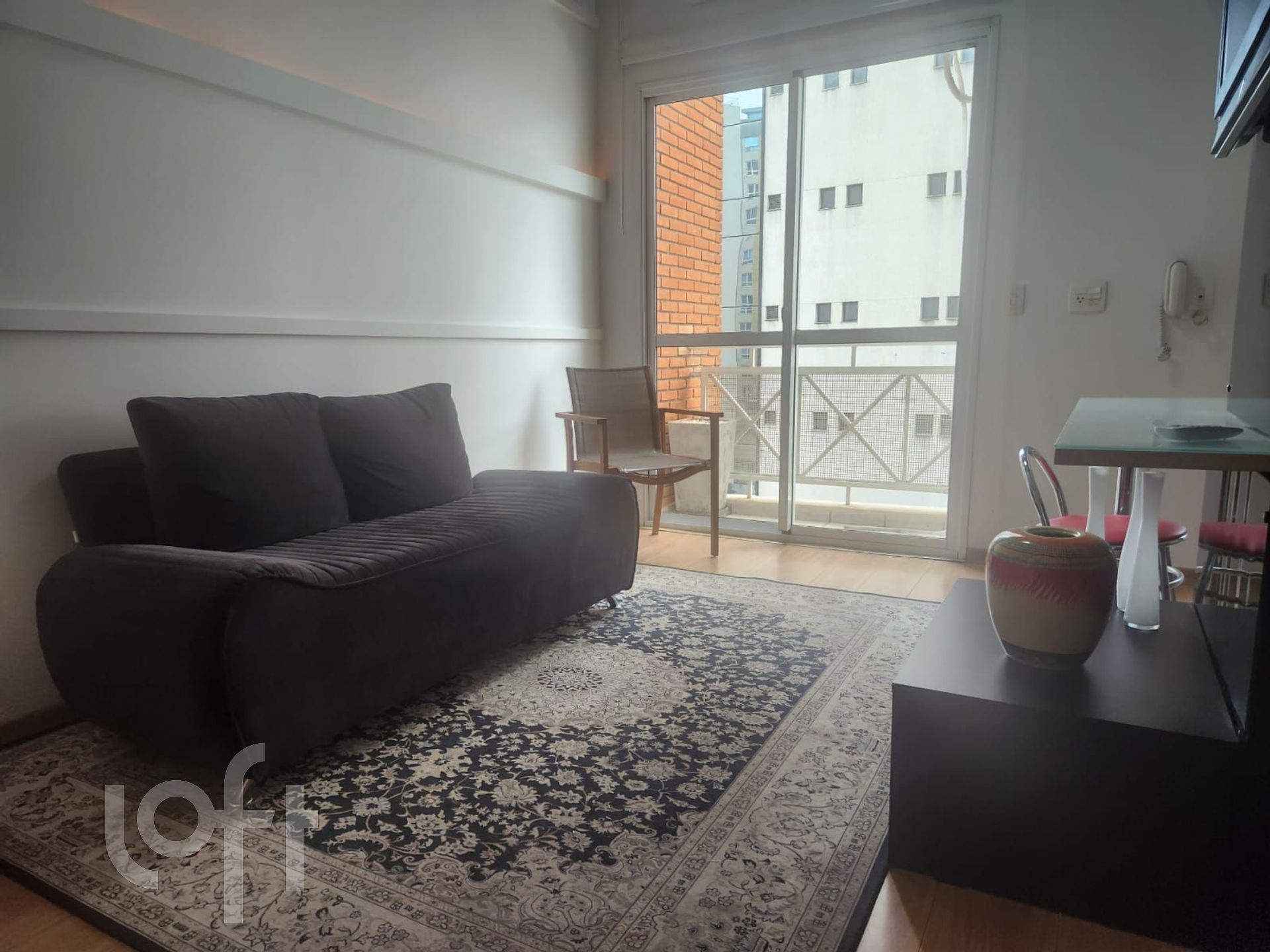 Apartamento à venda com 1 quarto, 43m² - Foto 1