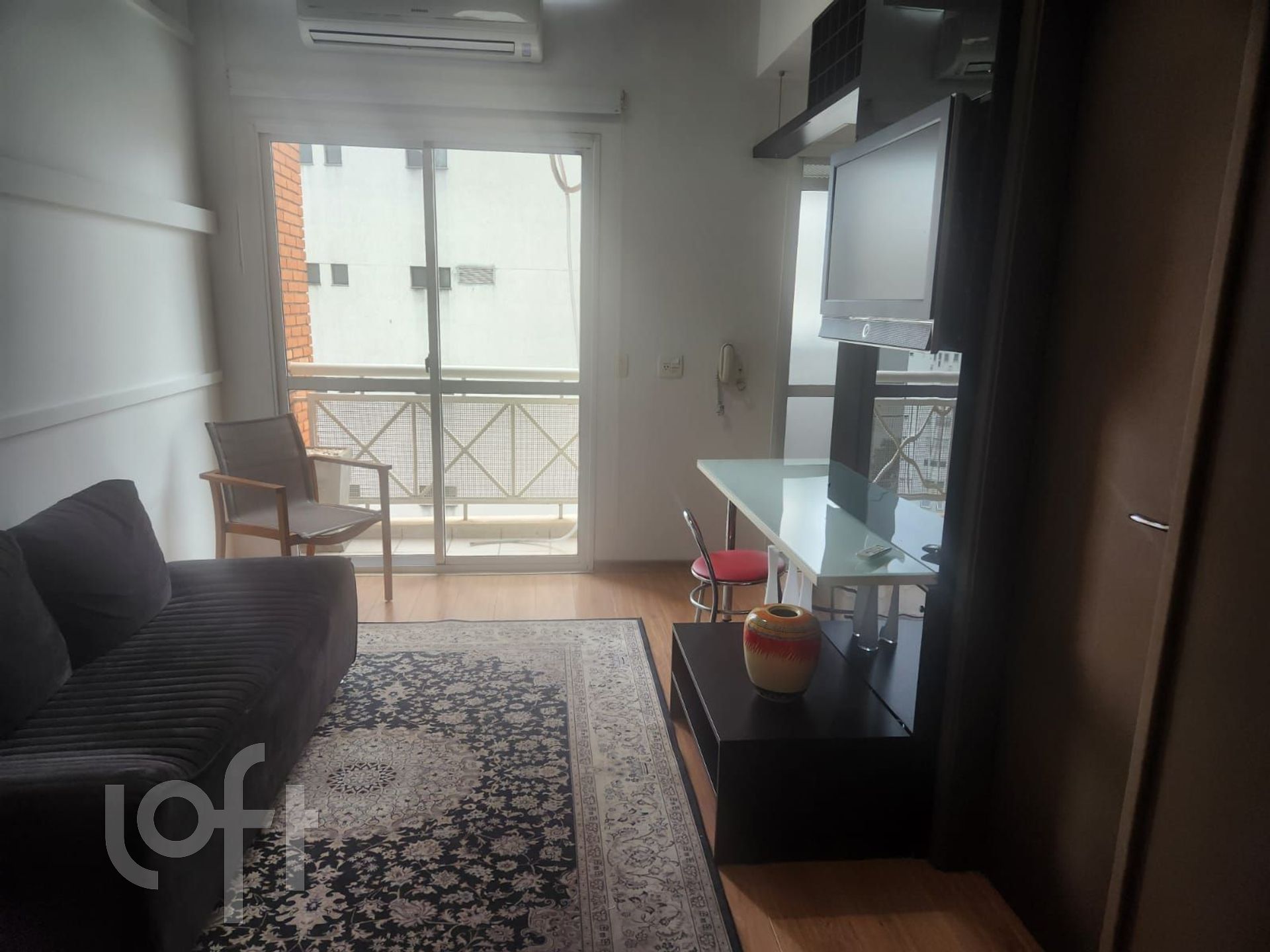 Apartamento à venda com 1 quarto, 43m² - Foto 2