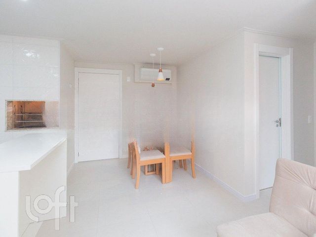 Apartamento com 56m², 2 dormitórios, 1 vaga, Cristo Redentor em Porto Alegre