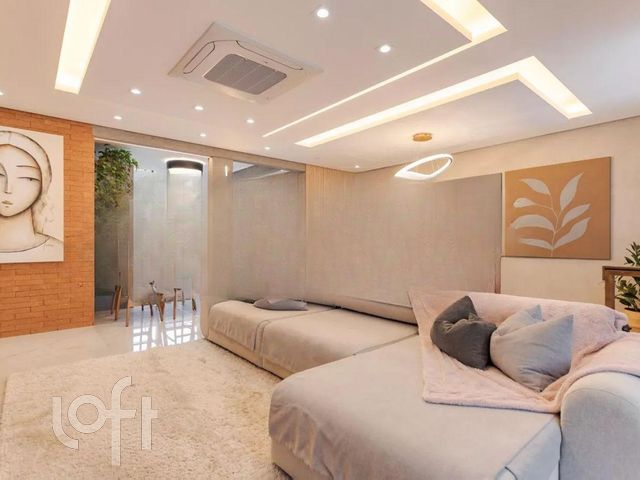 Apartamento com 138m², 3 dormitórios, 1 suíte, 2 vagas, Bela Vista em Porto Alegre