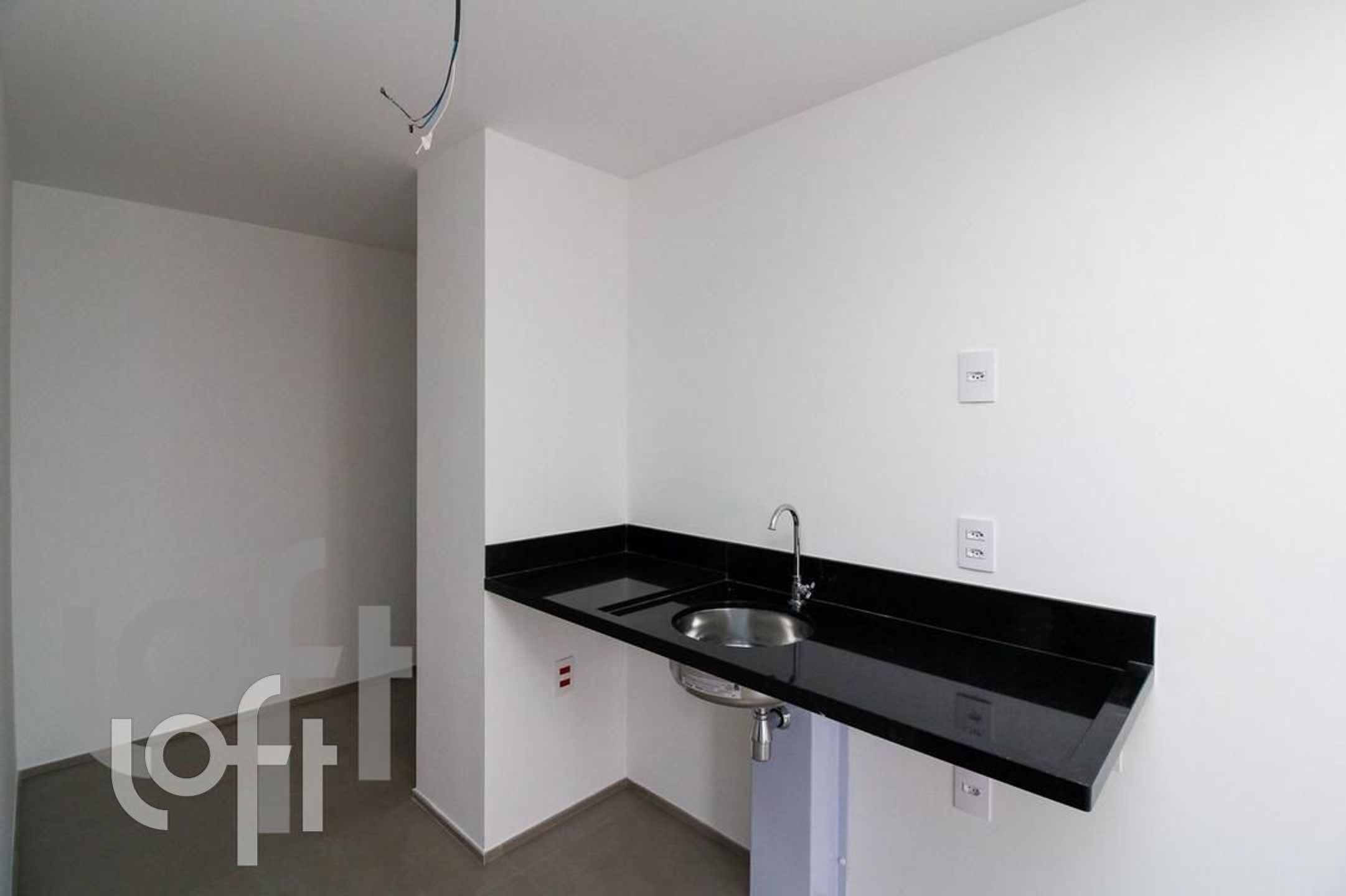 Apartamento à venda com 1 quarto, 28m² - Foto 12