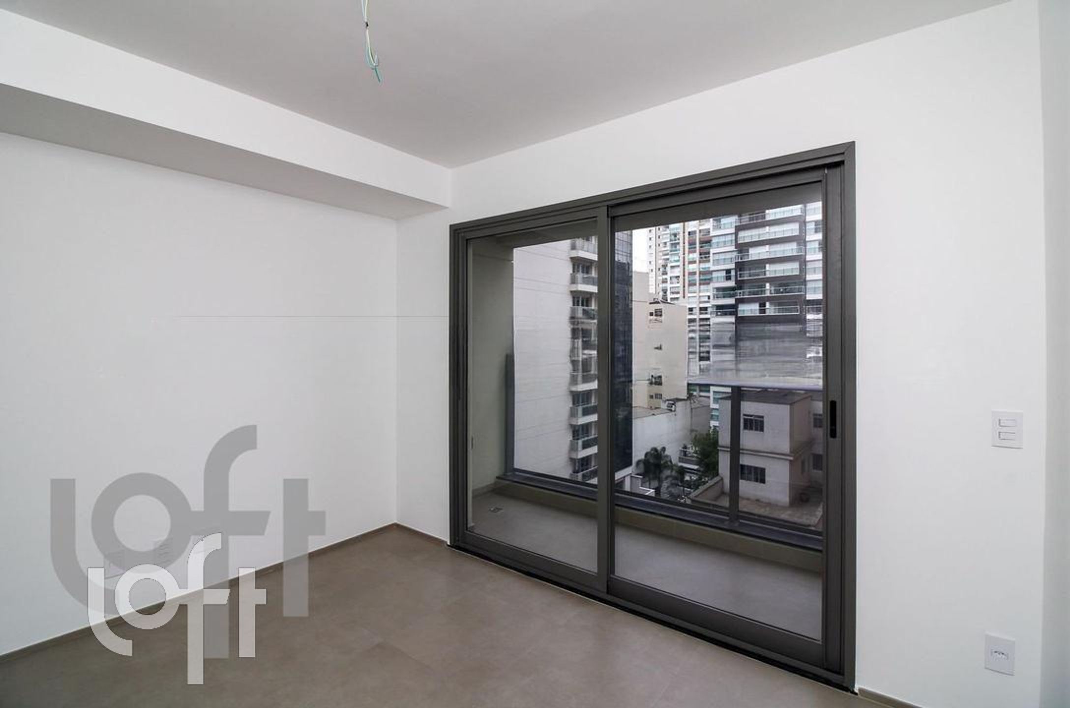 Apartamento à venda com 1 quarto, 28m² - Foto 9