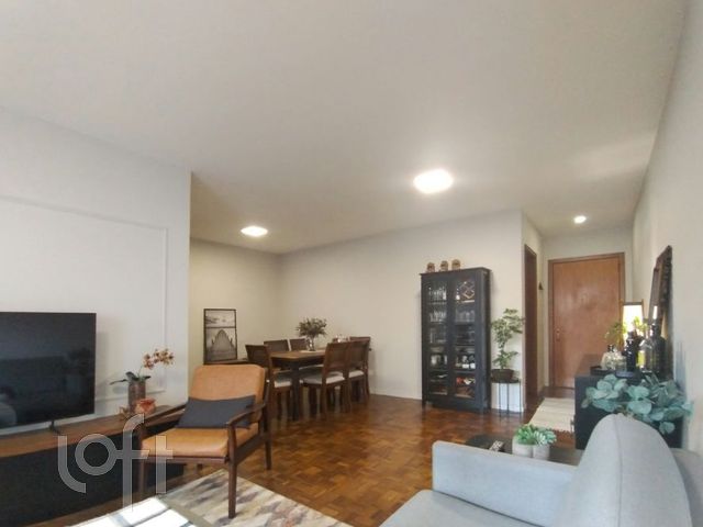 Apartamento com 114m², 4 dormitórios, 1 vaga, Petrópolis em Porto Alegre