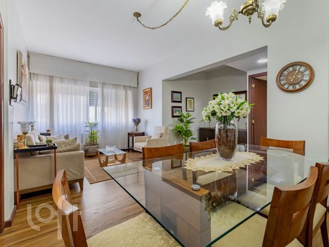 Apartamento com 97m², 3 dormitórios, 1 suíte, Bom Fim em Porto Alegre