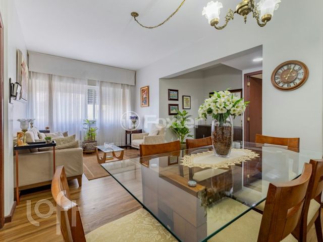 Apartamento com 97m², 3 dormitórios, 1 suíte, Bom Fim em Porto Alegre
