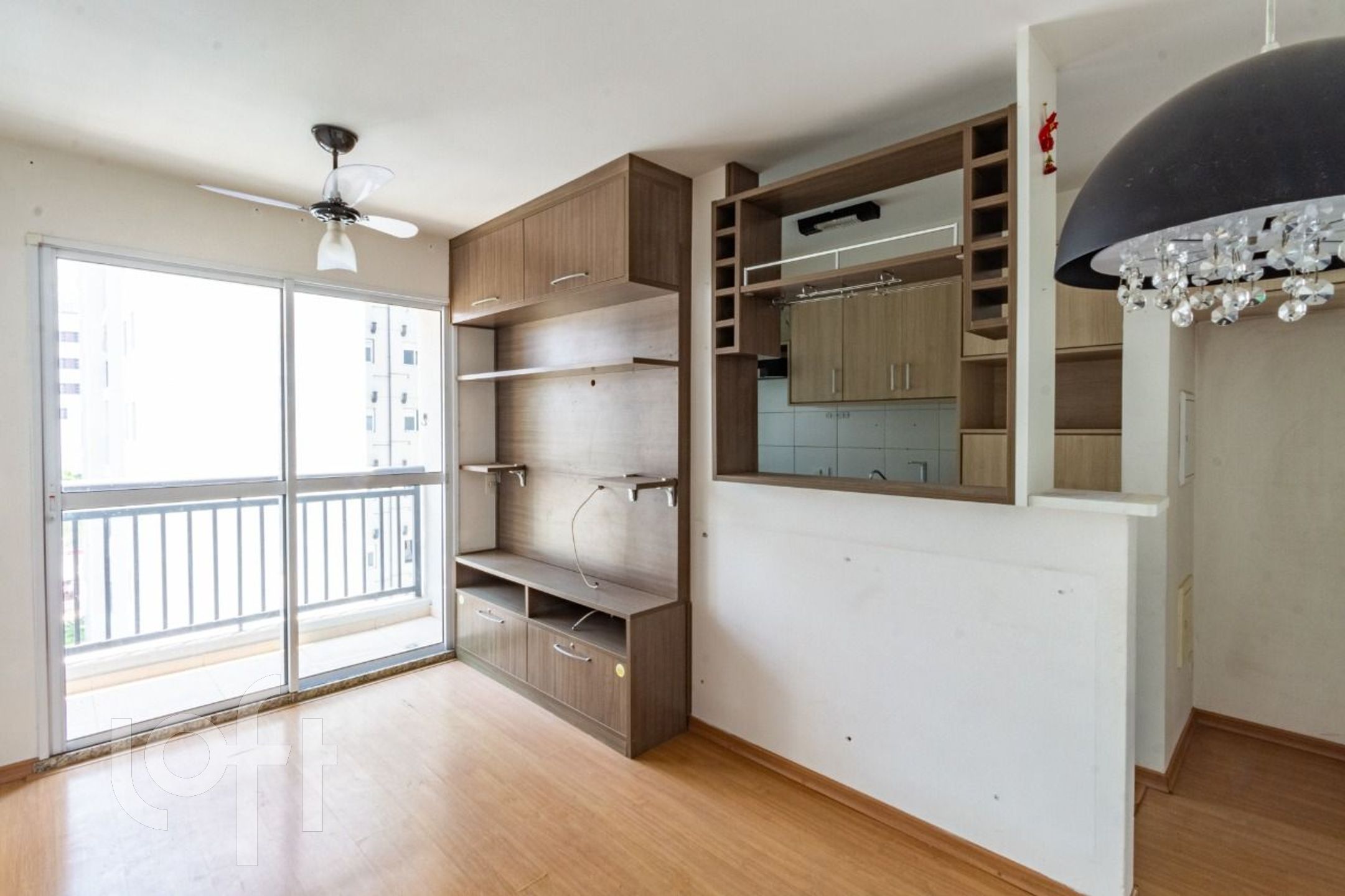 Apartamento à venda com 2 quartos, 49m² - Foto 1