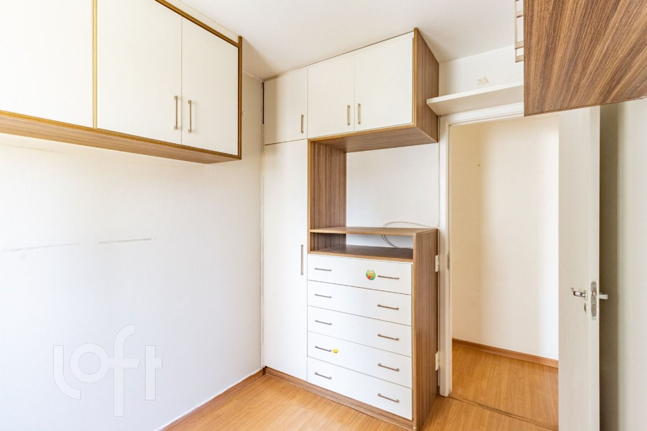 Apartamento à venda com 2 quartos, 49m² - Foto 18