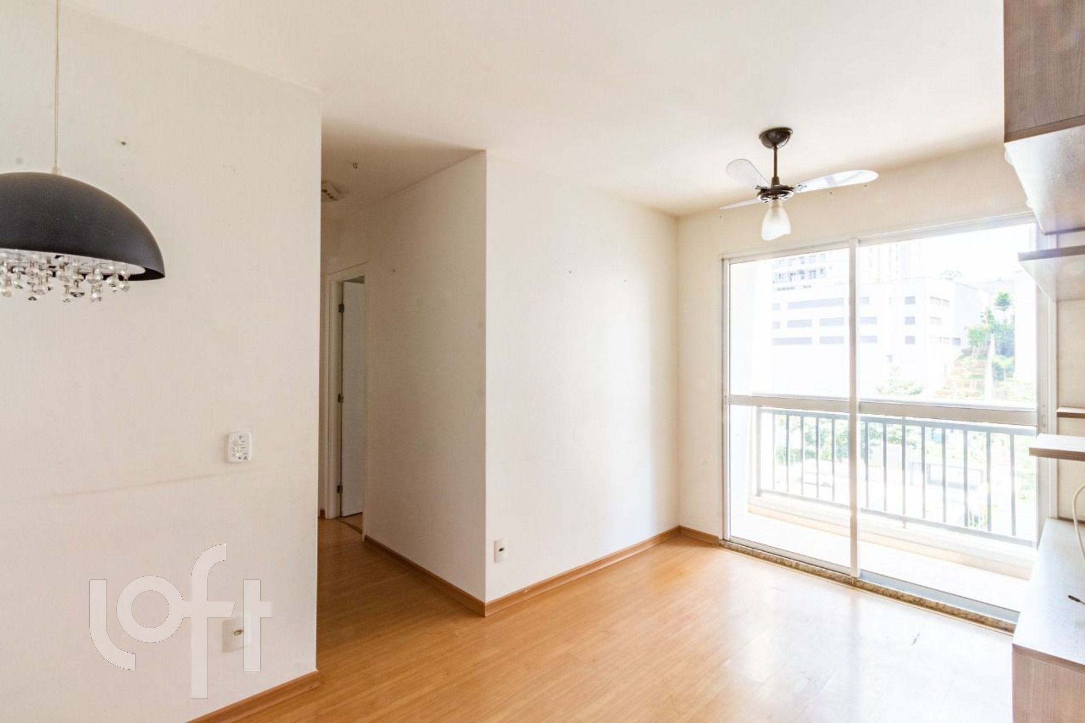 Apartamento à venda com 2 quartos, 49m² - Foto 2