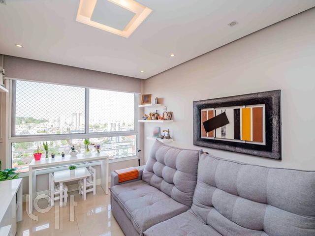 Apartamento com 69m², 2 dormitórios, 1 suíte, 2 vagas, Santana em Porto Alegre